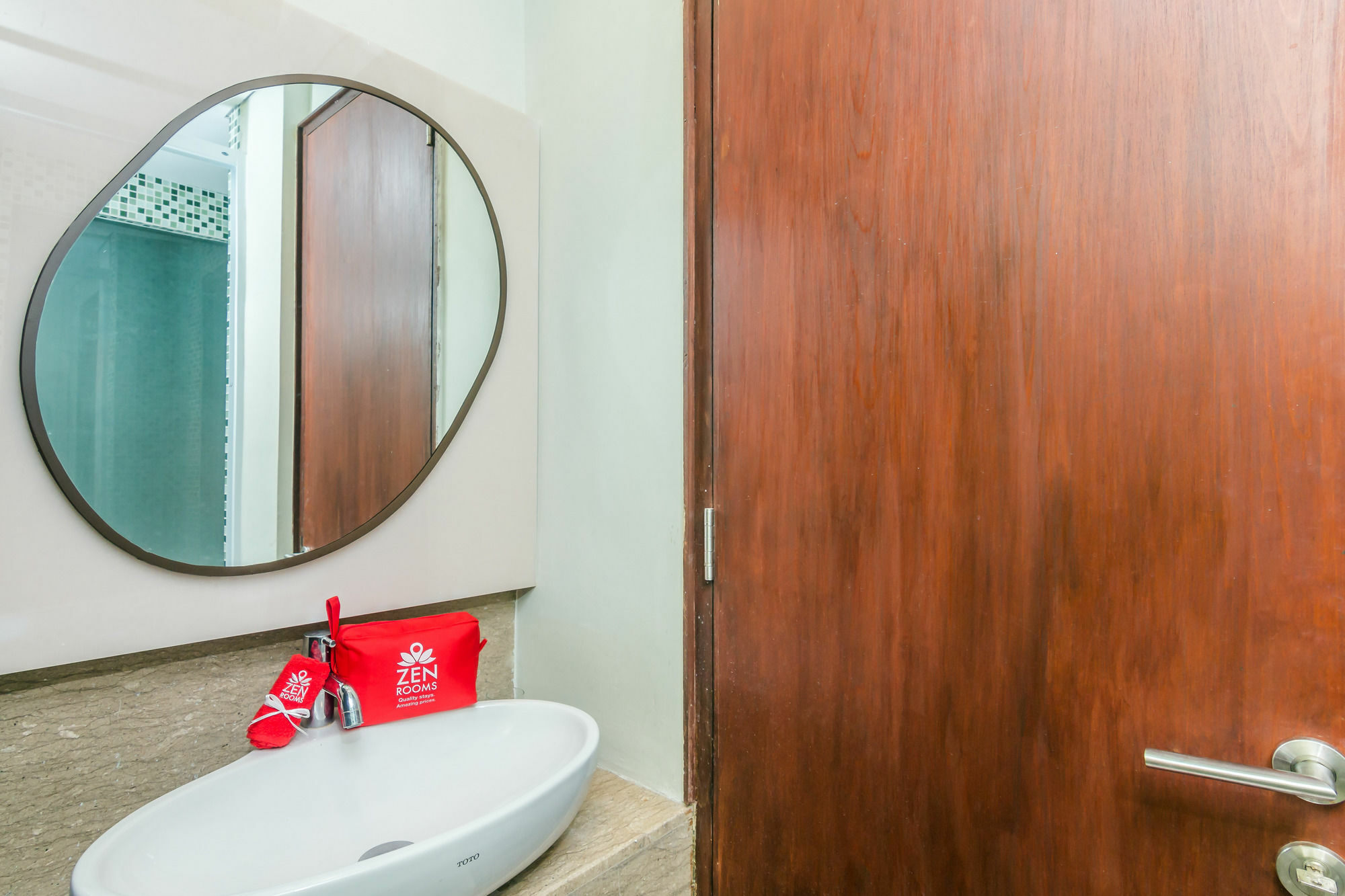 Zen Rooms Legian Werkudara Семиньяк Экстерьер фото